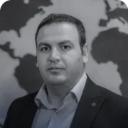 آقای حمید نظری مدیر عامل کاوش گویا ارقام