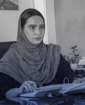 زهرا نهاوندی